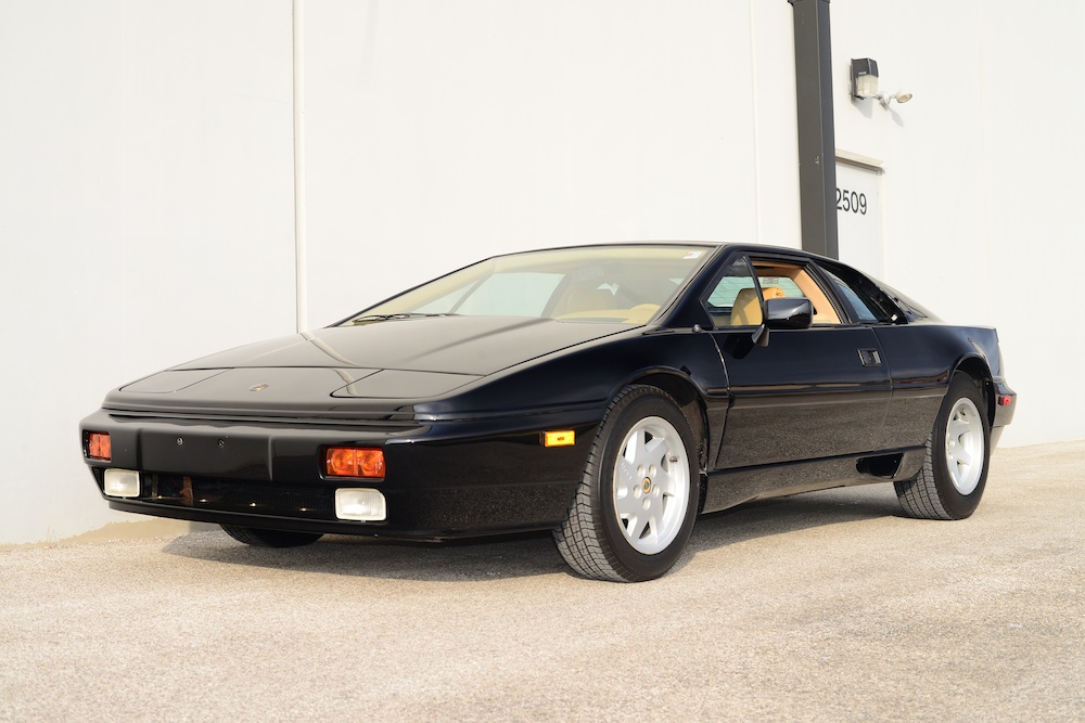 1988 LOTUS ESPRIT