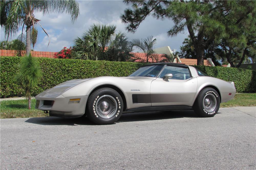 1982 CHEVROLET CORVETTE COLLECTOR'S EDITION