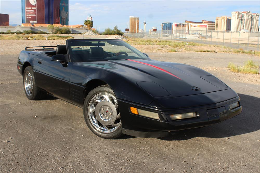 1992 CHEVROLET CORVETTE CONVERTIBLE