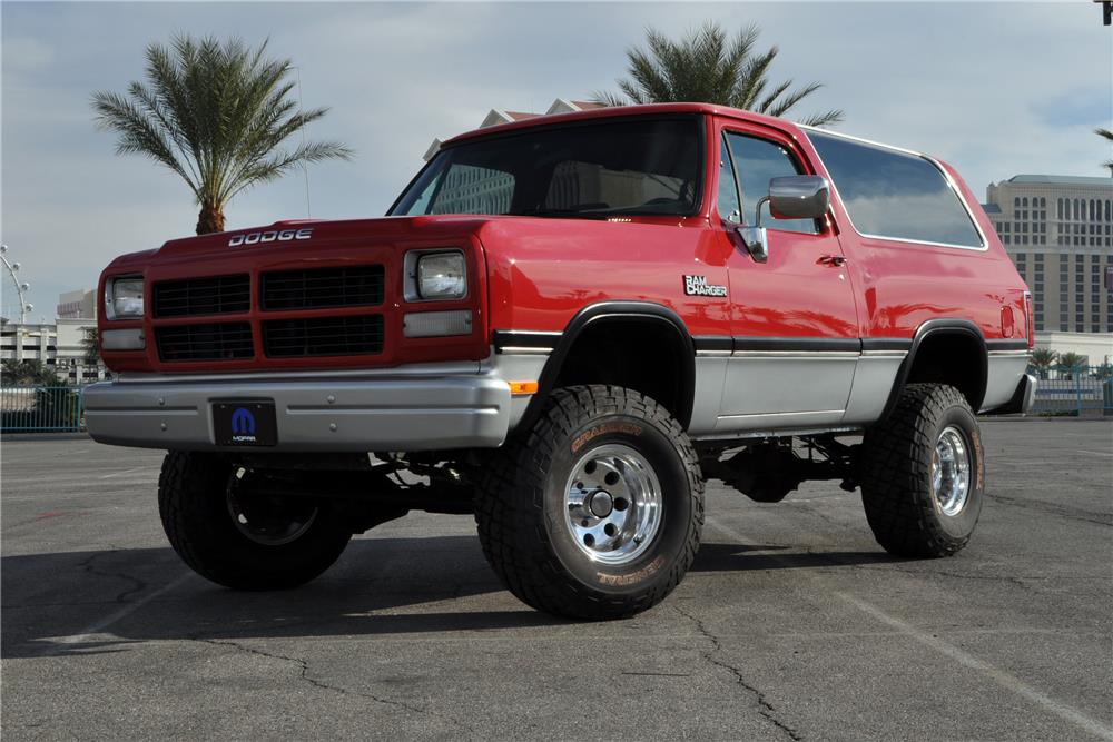 1992 DODGE RAMCHARGER CUSTOM SUV