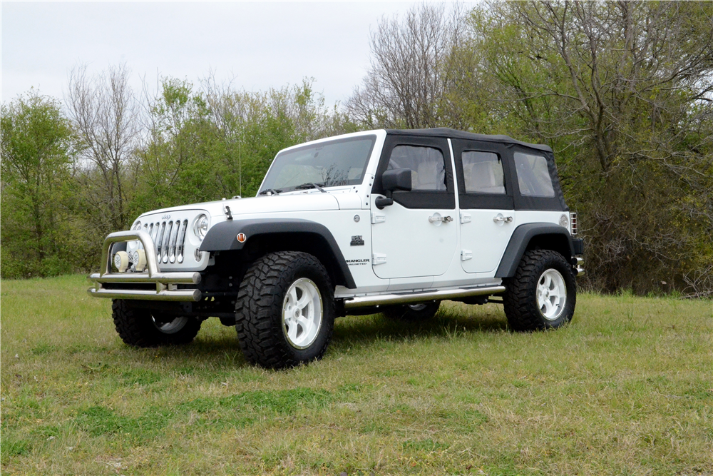 2015 JEEP WRANGLER CUSTOM SUV