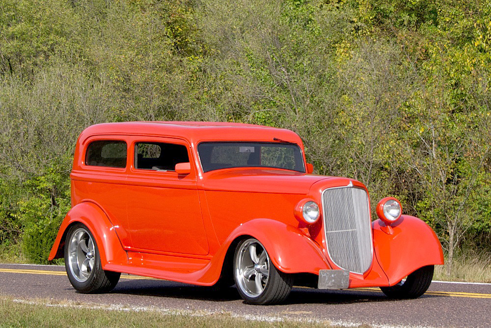 1934 PLYMOUTH HOT ROD