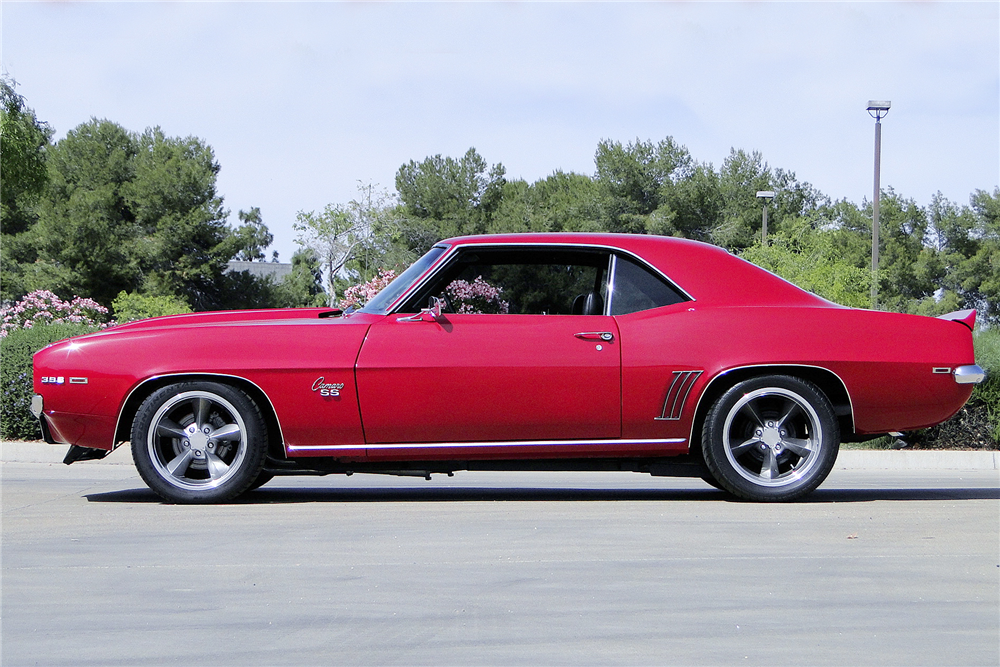 1969 CHEVROLET CAMARO SS CUSTOM COUPE