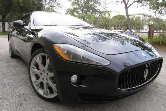 2011 MASERATI GRANTURISMO CONVERTIBLE