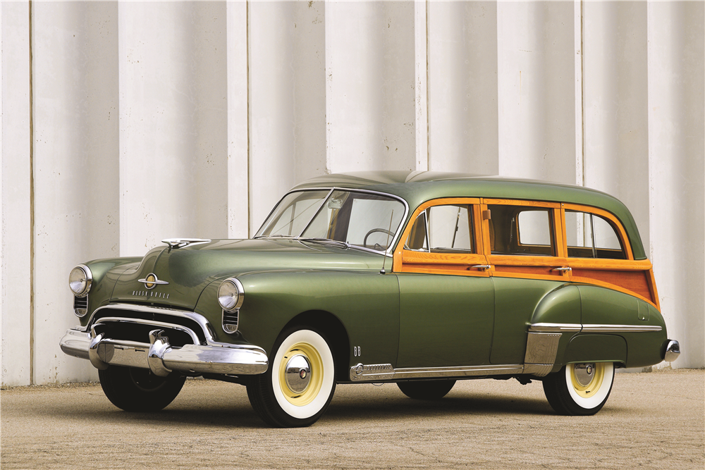 1949 OLDSMOBILE 88 WOODY WAGON