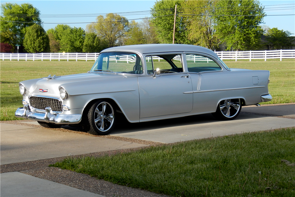 1955 CHEVROLET 210 CUSTOM SEDAN