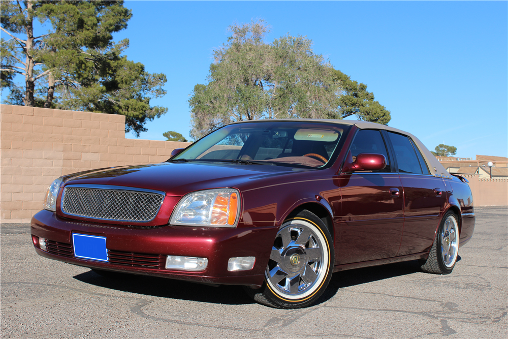 2001 CADILLAC DE VILLE 4-DOOR SEDAN