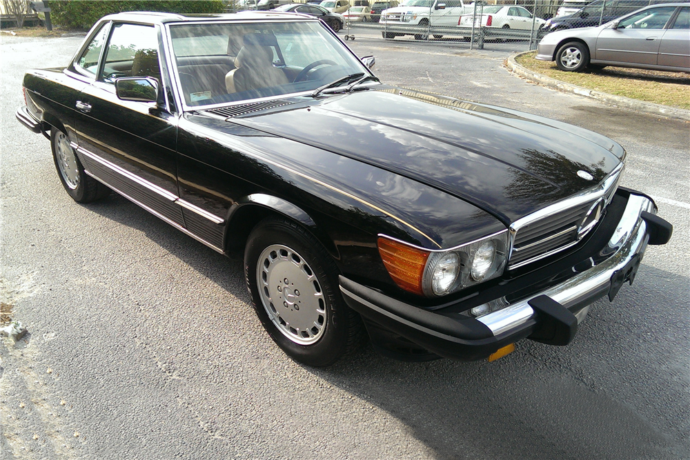 1986 MERCEDES-BENZ 560SL