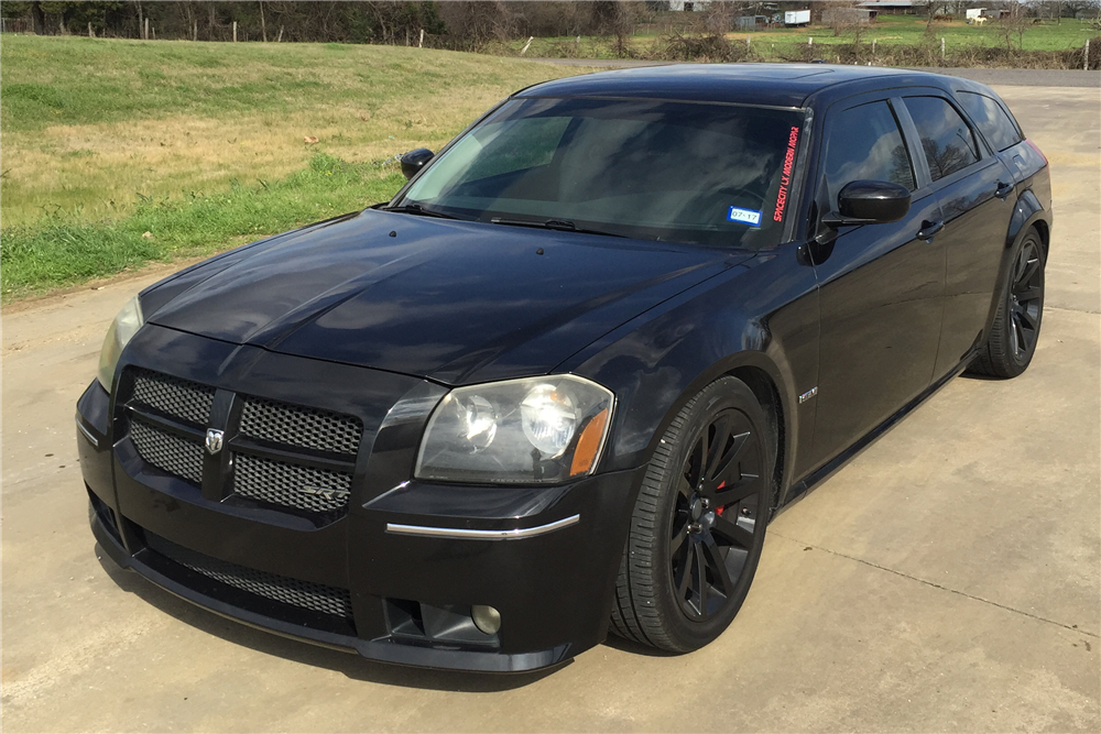 2006 DODGE MAGNUM SRT-8 WAGON