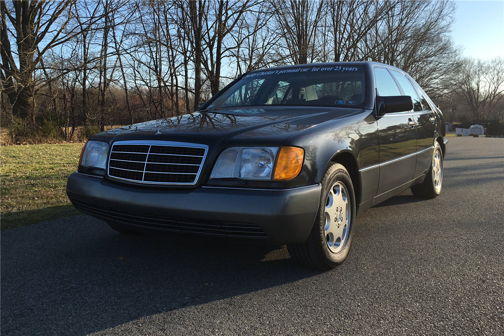 CHUBBY CHECKER'S 1992 MERCEDES-BENZ 400SE