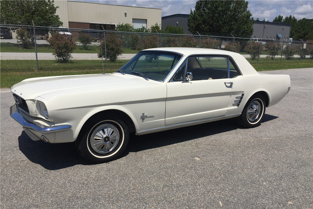 1966 FORD MUSTANG 