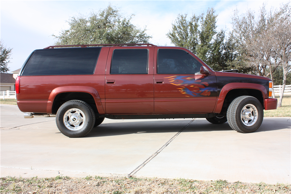 1998 CHEVROLET SUBURBAN 