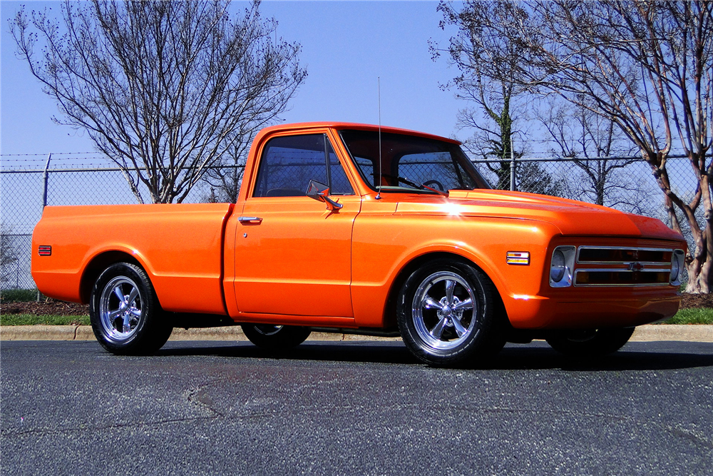 1968 CHEVROLET C-10 CUSTOM PICKUP