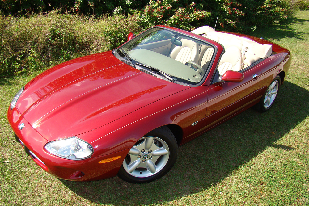 1998 JAGUAR XK8 CONVERTIBLE