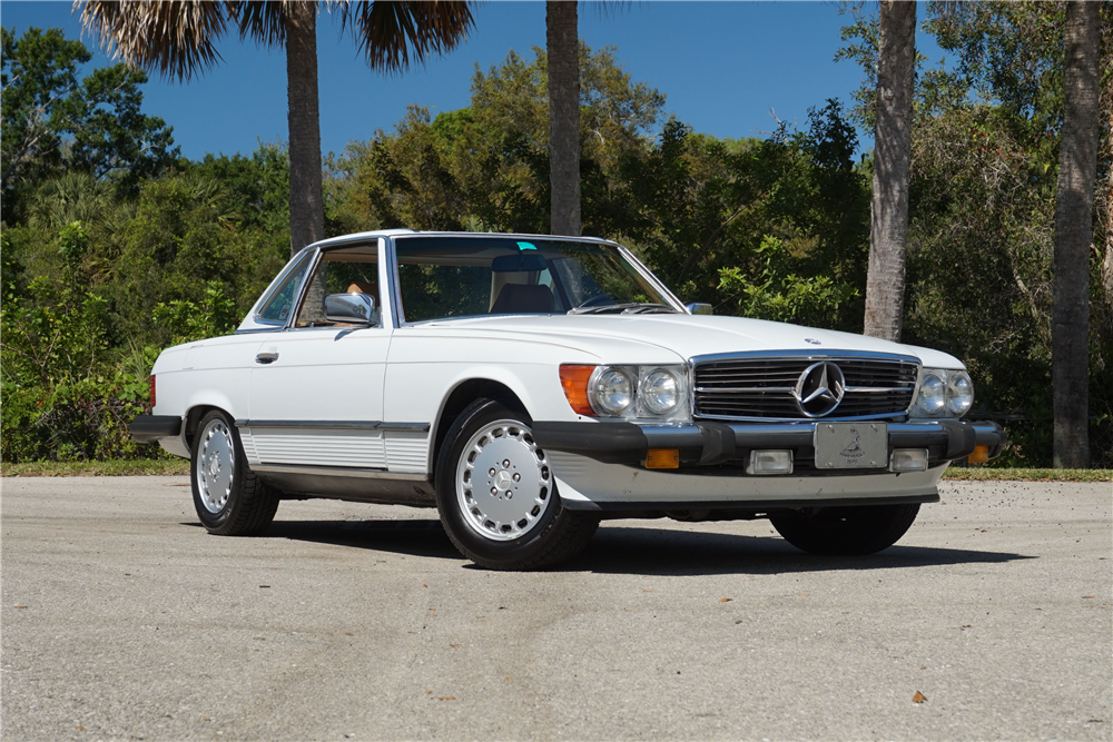 1988 MERCEDES-BENZ 560SL CONVERTIBLE