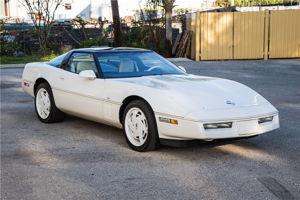 1988 CHEVROLET CORVETTE 35TH ANNIVERSARY