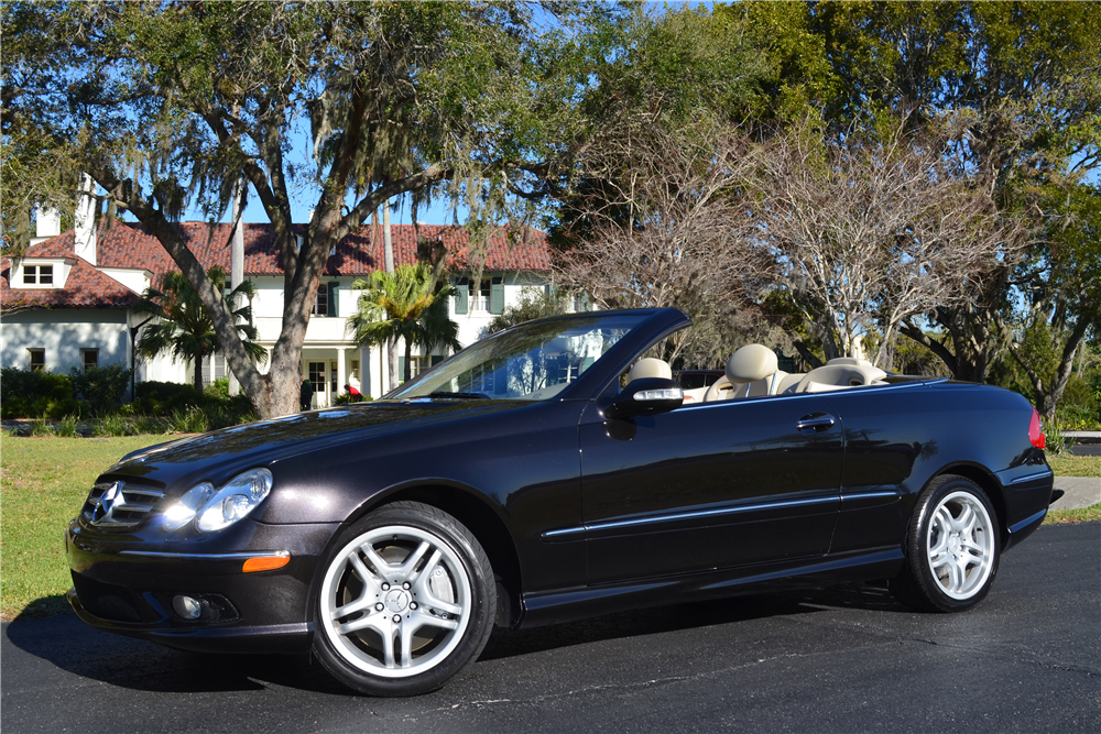 2004 MERCEDES-BENZ CLK500 