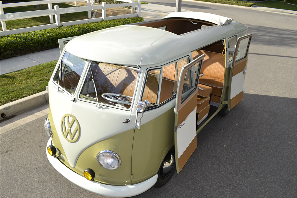 1960 VOLKSWAGEN BUS 