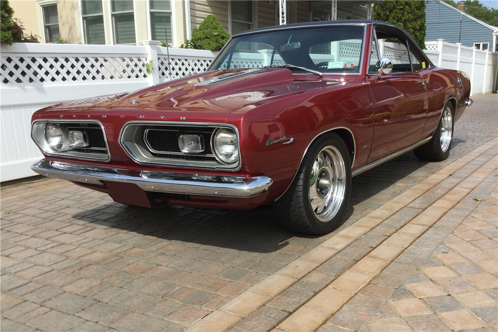 1967 PLYMOUTH BARRACUDA