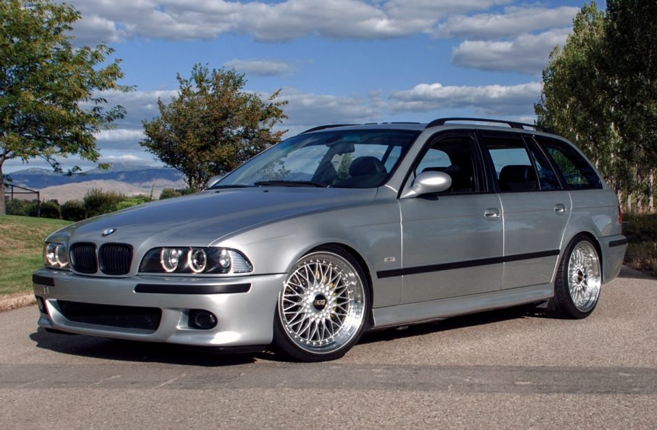 LS2-Powered 2002 BMW 540i Wagon 6-Speed