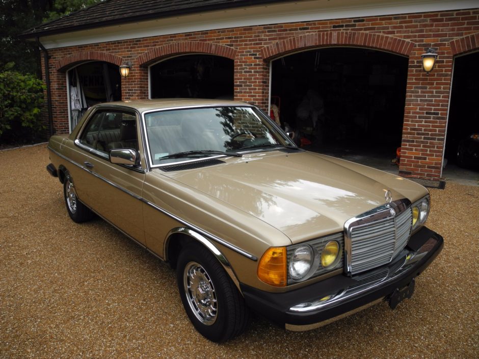 1984 Mercedes-Benz 300CD Turbodiesel