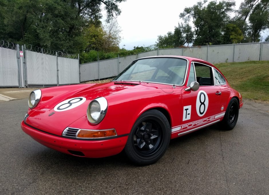 Twin-Plug 1970 Porsche 911T Coupe