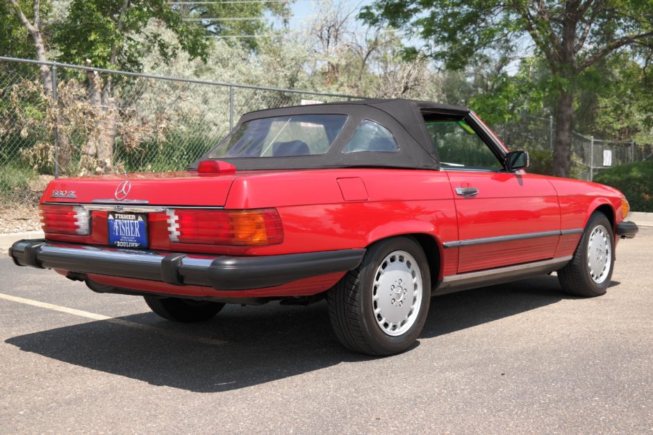 1987 Mercedes-Benz 560SL