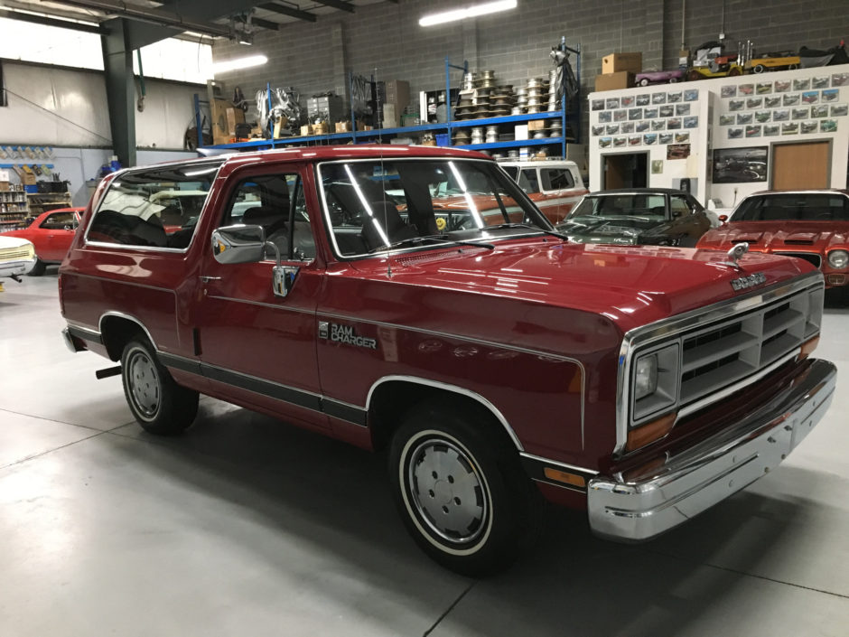 1990 Dodge Ramcharger