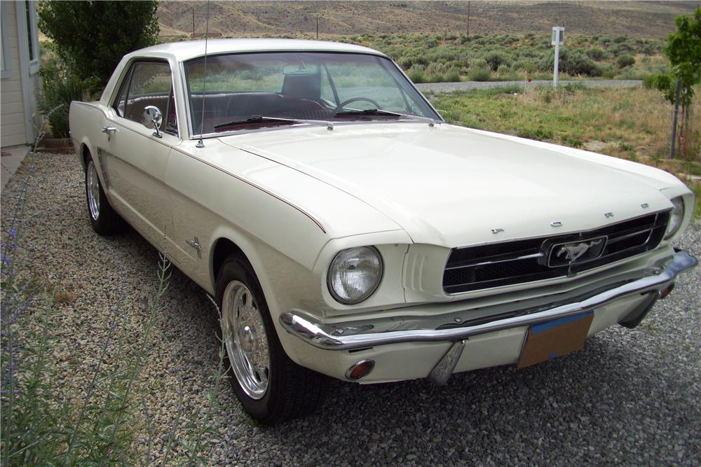 1965 FORD MUSTANG