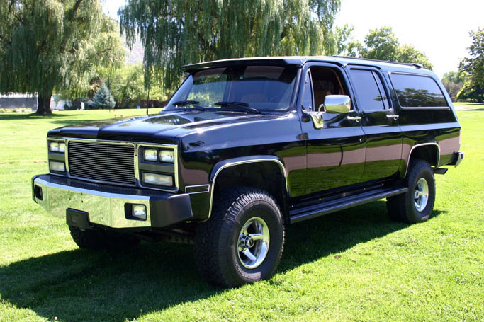 1990 GMC SUBURBAN CUSTOM SUV