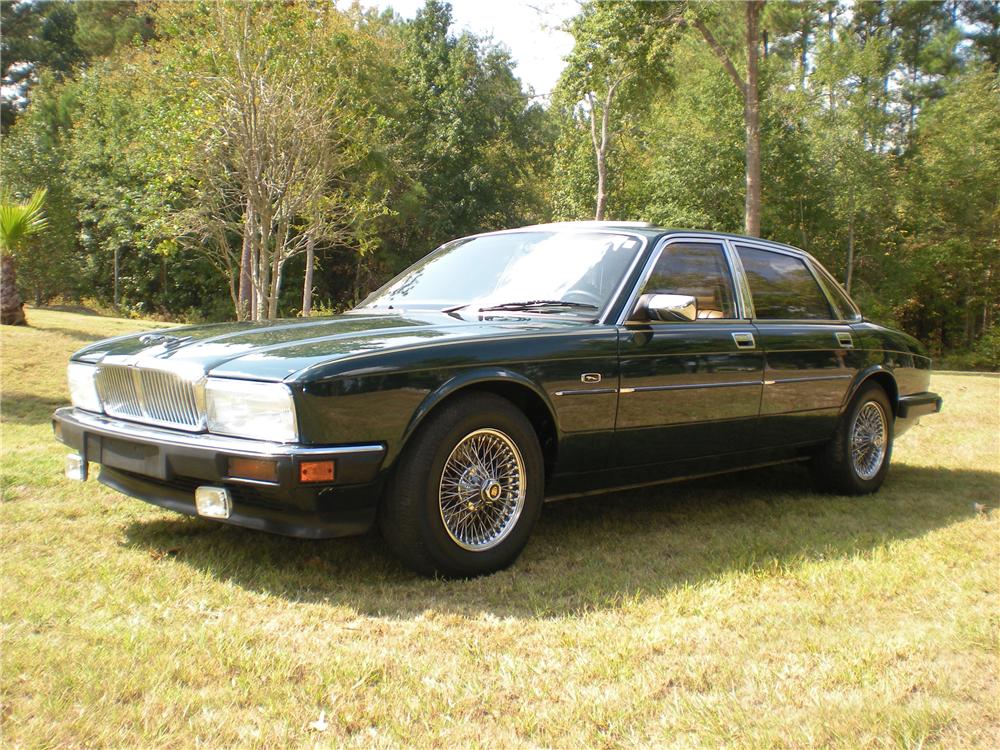 1991 JAGUAR SOVEREIGN 4 DOOR SEDAN