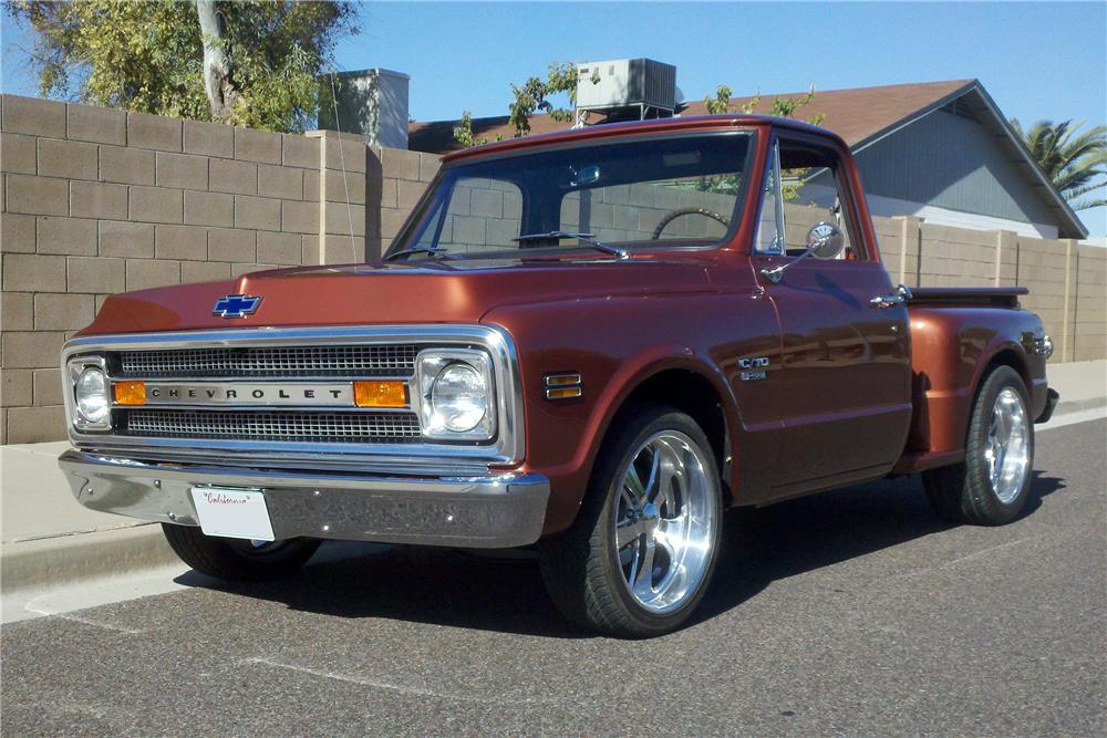 1970 CHEVROLET C-10 CUSTOM PICKUP