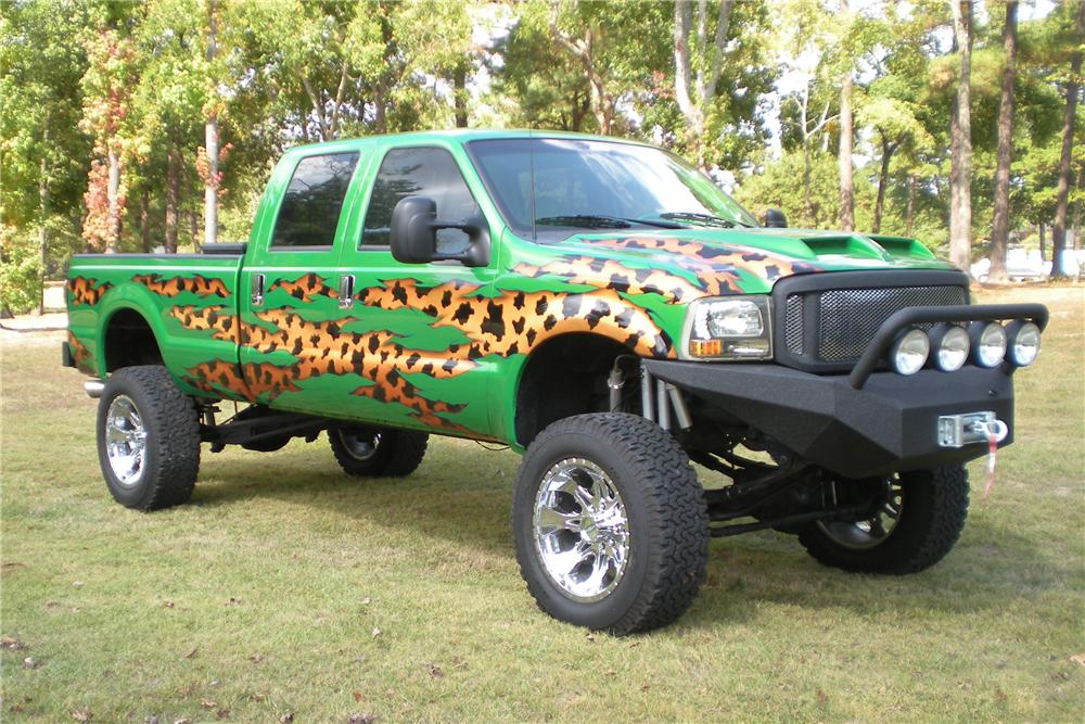 2001 FORD F-250 CUSTOM TRUCK