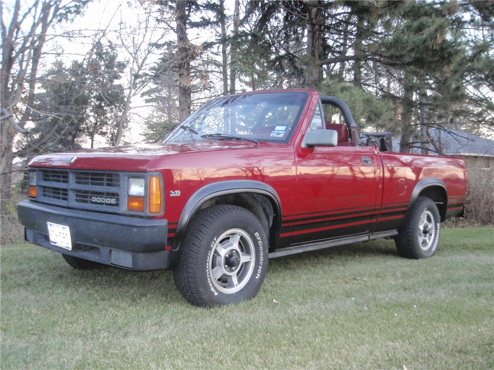 1989 DODGE DAKOTA CONVERTIBLE PICKUP