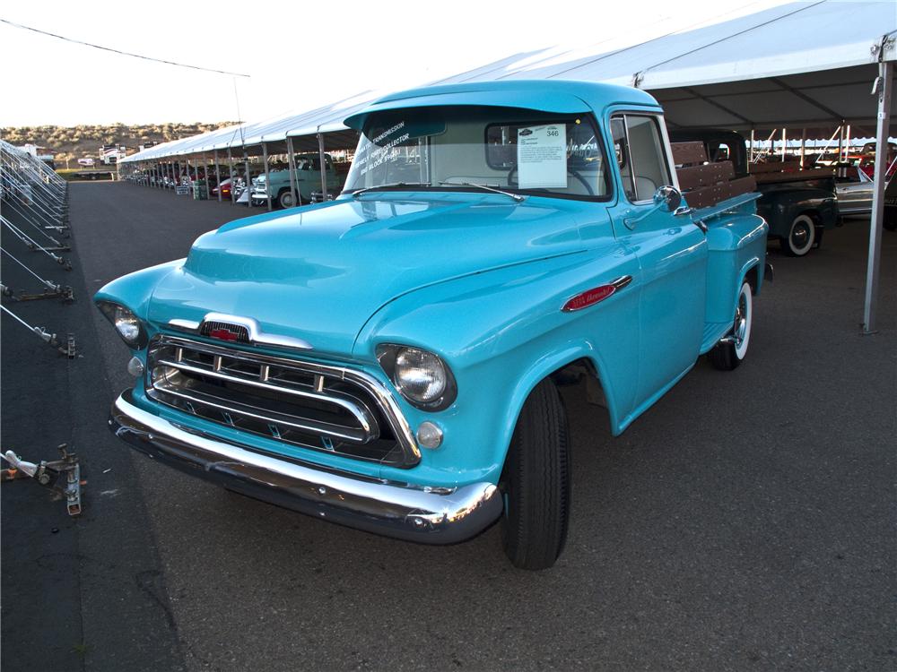 1957 CHEVROLET 3200 CUSTOM PICKUP