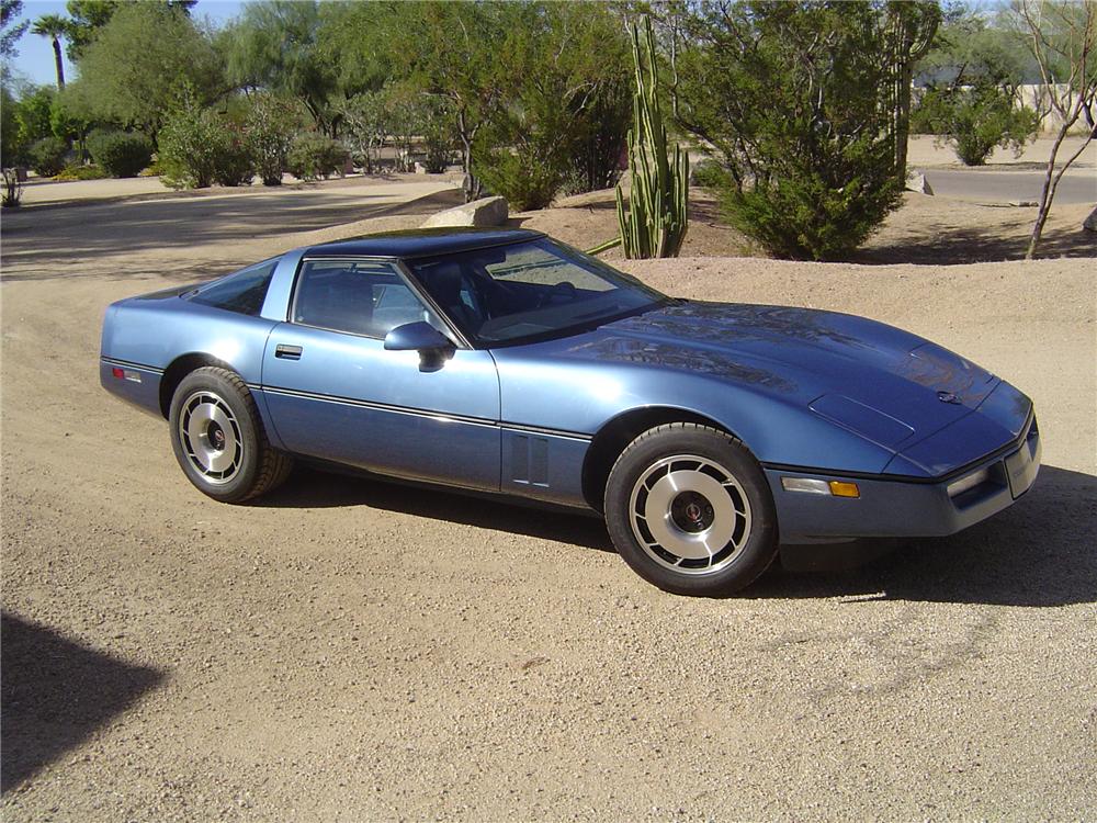 1985 CHEVROLET CORVETTE COUPE