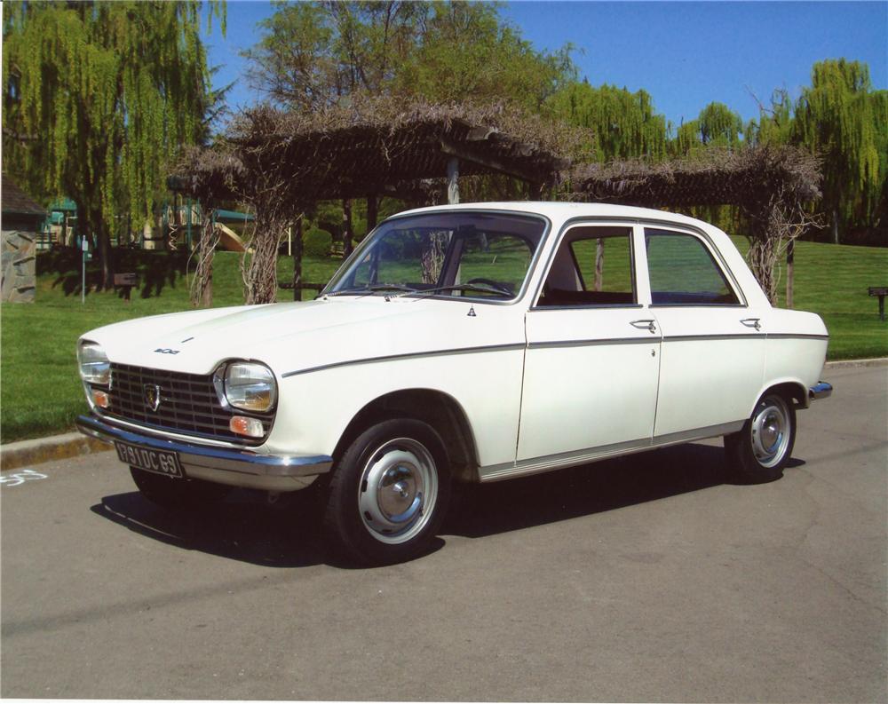 1968 PEUGEOT 204 4 DOOR SEDAN