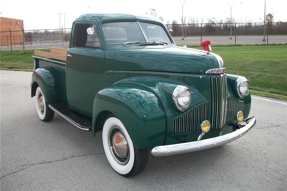 1947 STUDEBAKER PICKUP TRUCK