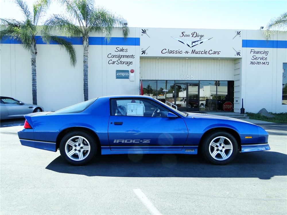 1990 CHEVROLET CAMARO IROC Z COUPE