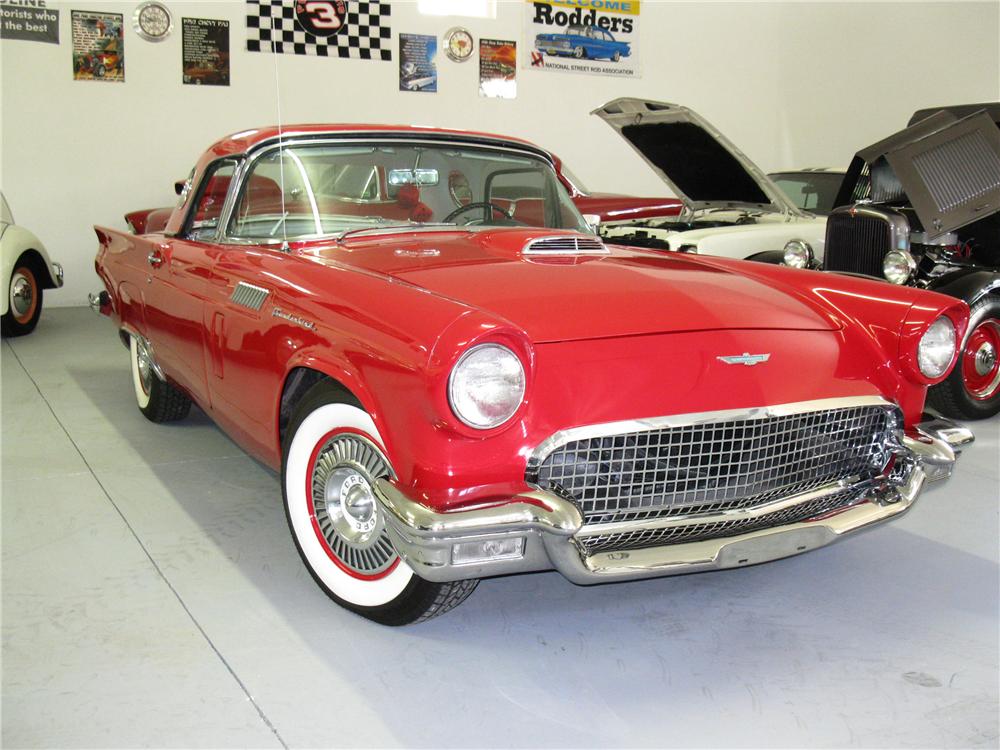 1957 FORD THUNDERBIRD CONVERTIBLE