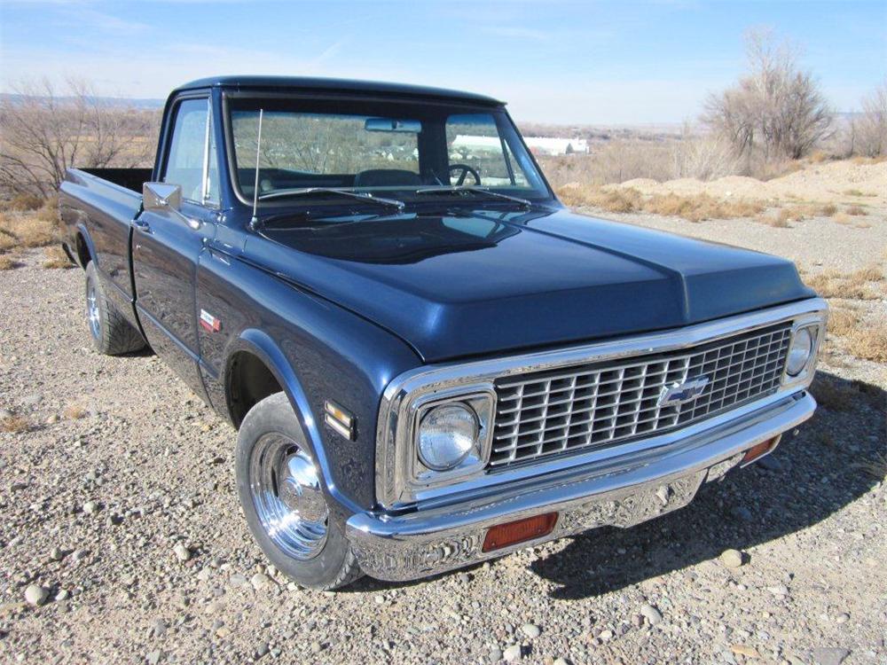 1972 CHEVROLET C-10 CUSTOM PICKUP