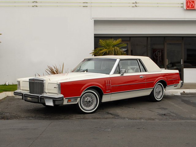 1982 LINCOLN CONTINENTAL MARK VI COUPE BILL BLASS EDITION