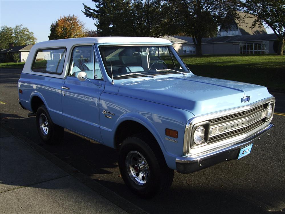 1969 CHEVROLET K5 4X4 BLAZER