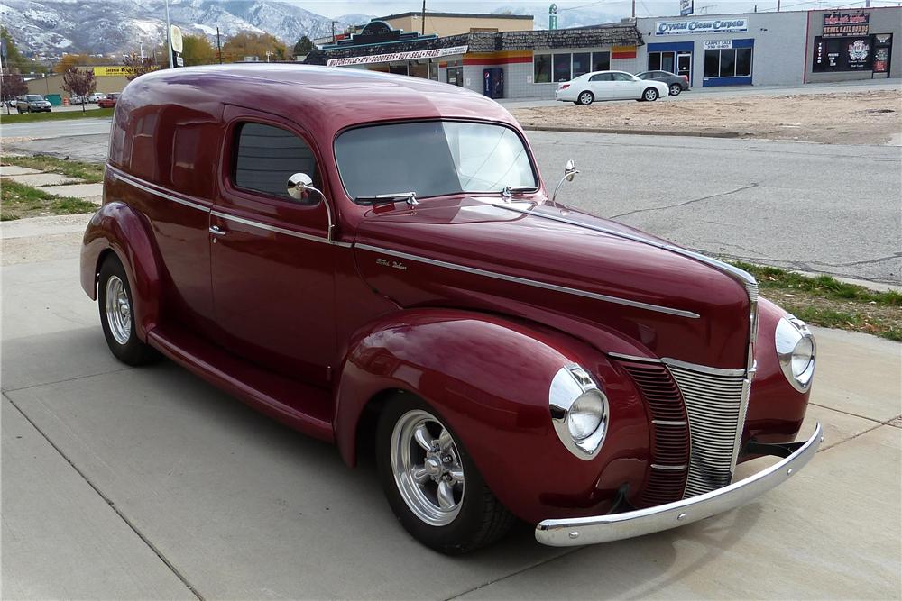 1941 FORD CUSTOM SEDAN DELIVERY