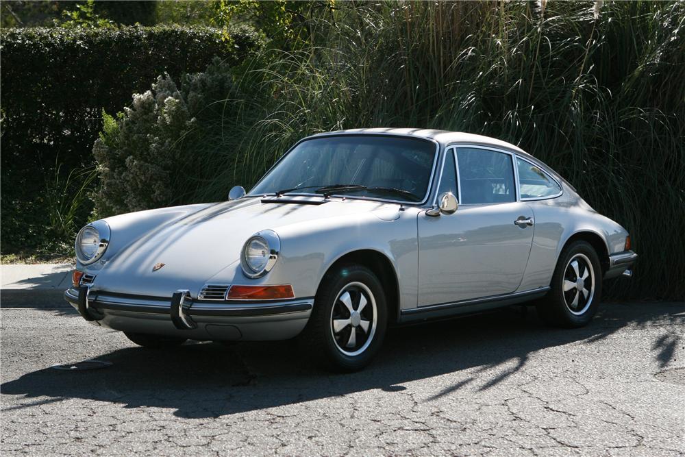 1970 PORSCHE 911E 2 DOOR COUPE