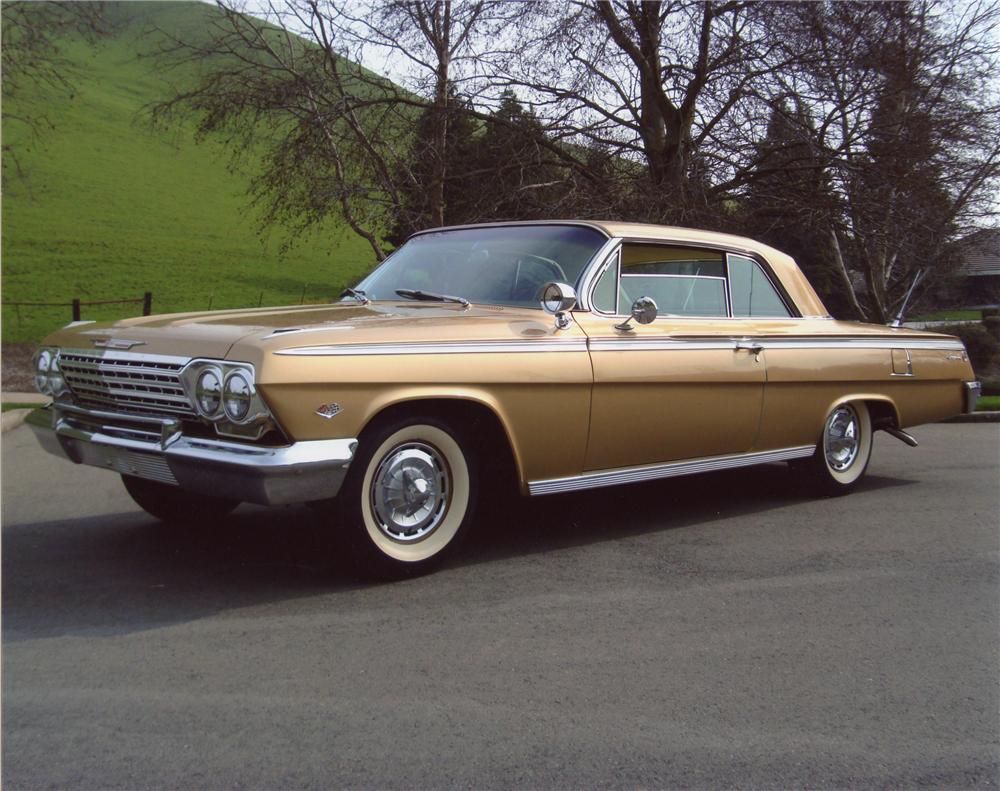 1962 CHEVROLET IMPALA SPORT COUPE