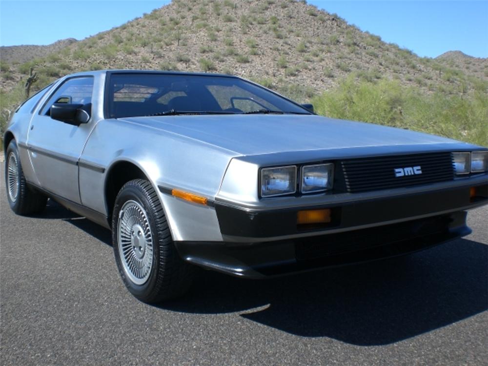 1982 DELOREAN DMC-12 GULLWING