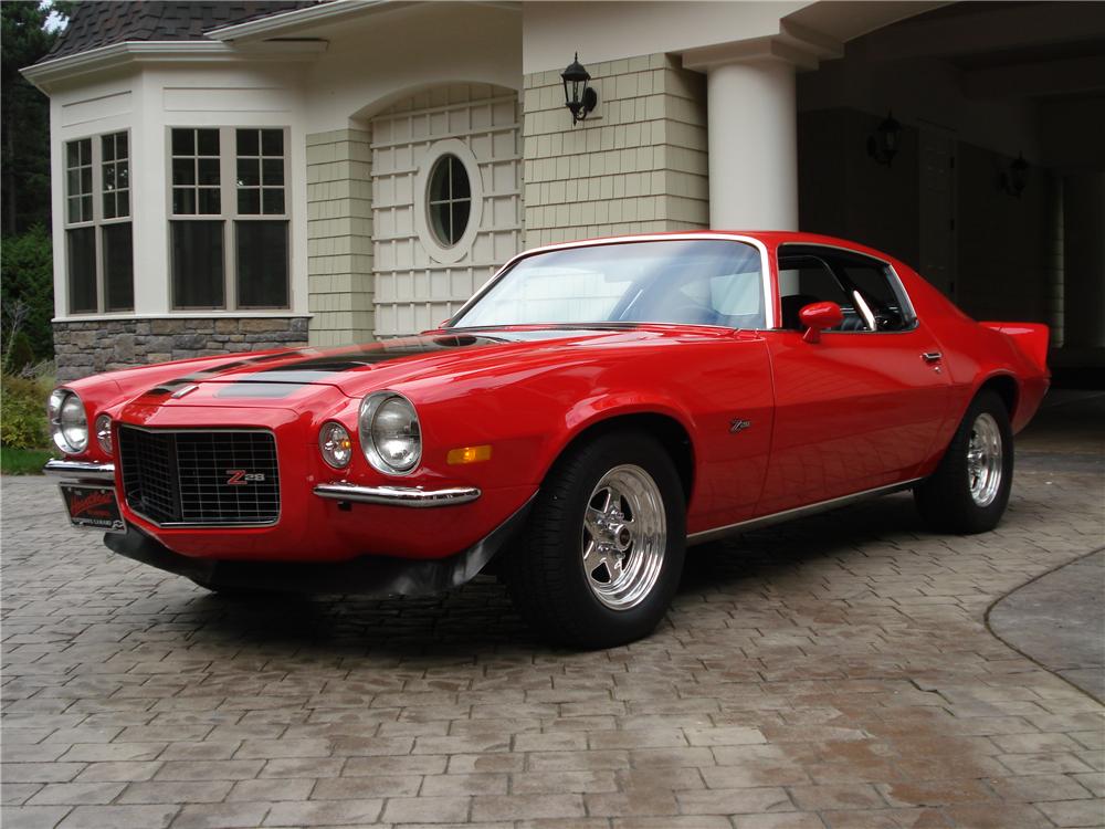 1971 CHEVROLET CAMARO CUSTOM COUPE