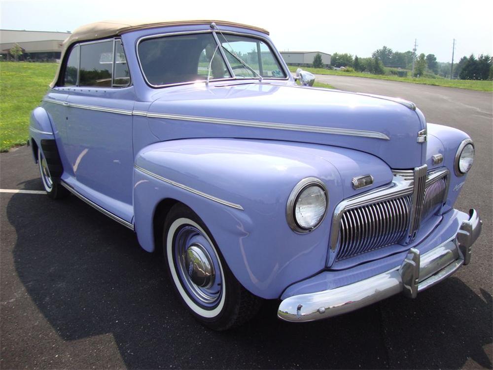 1942 FORD SUPER DELUXE CONVERTIBLE