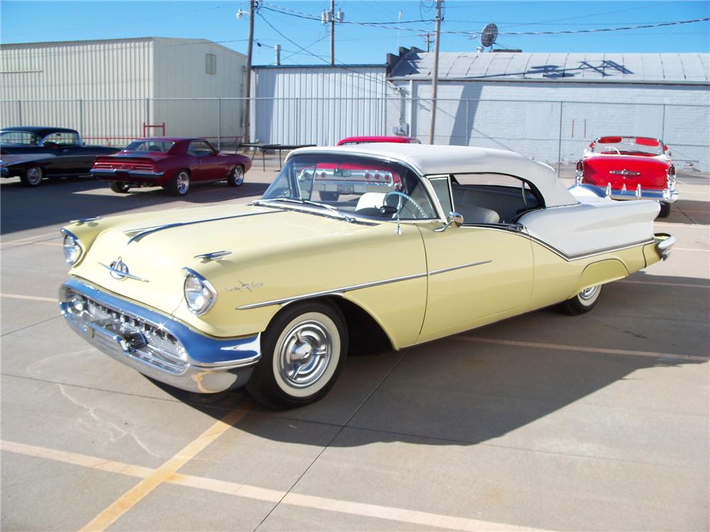 1957 OLDSMOBILE 98 STARFIRE CONVERTIBLE